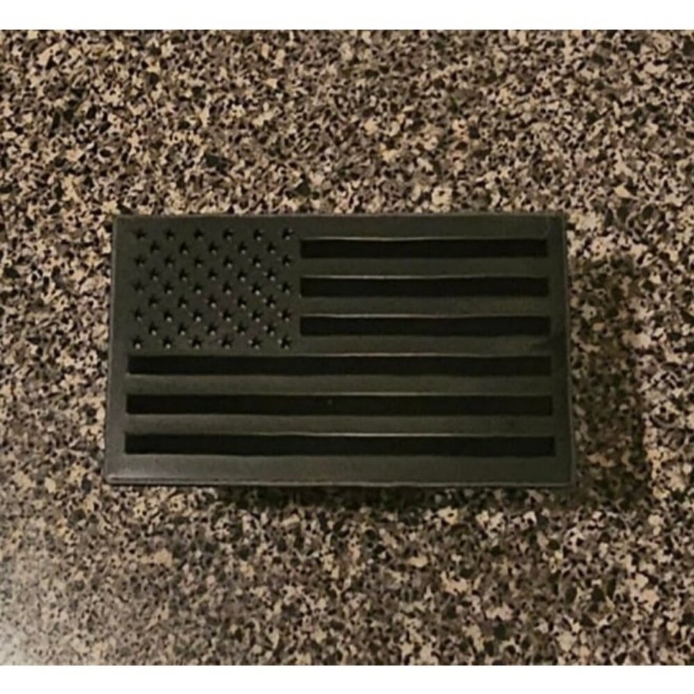 Heavy American Flag Metal Trailer Hitch Cover for 2 inch Receivers